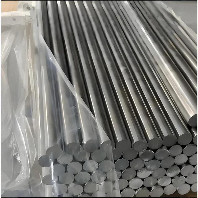 Barre d'aluminium solide de haute pureté 99,7% A1050 A1060, barre ronde en aluminium pur brillant pour l'usinage