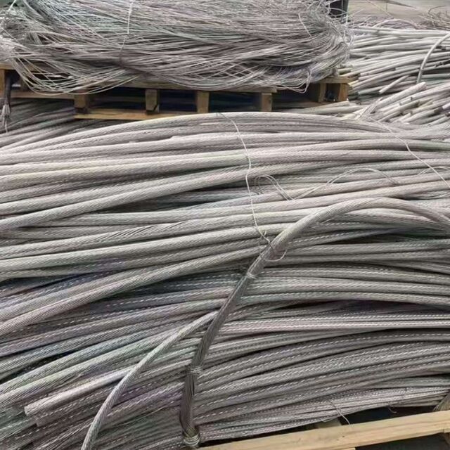 Déchets de Fil d'Aluminium Nu Anti-Nœuds pour Traitement en Raffinerie de Métaux