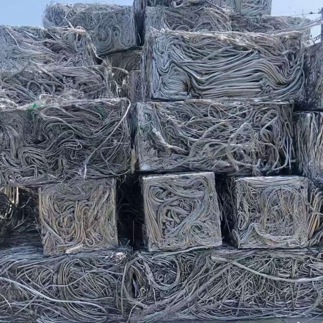 Déchets de Fil d'Aluminium Nu Anti-Nœuds pour Traitement en Raffinerie de Métaux