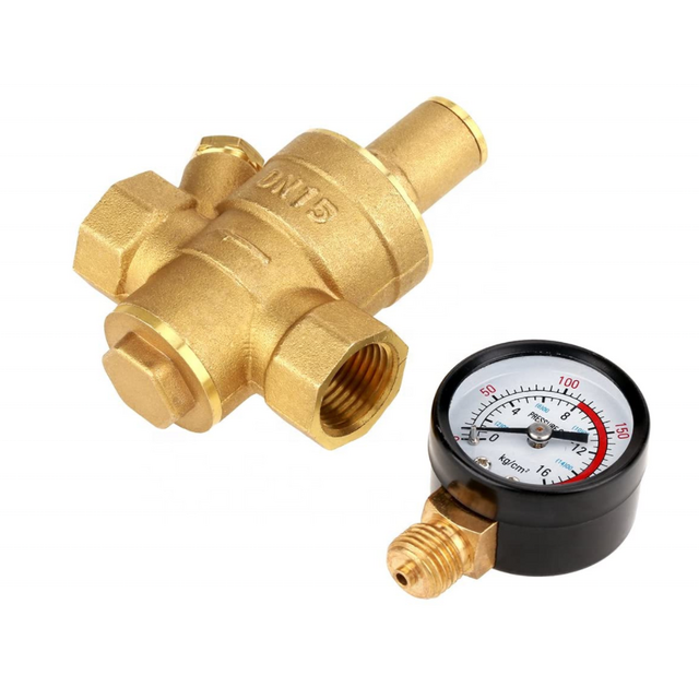 Adjustable Brass Water Pressure Regulator With Built-In Gauge