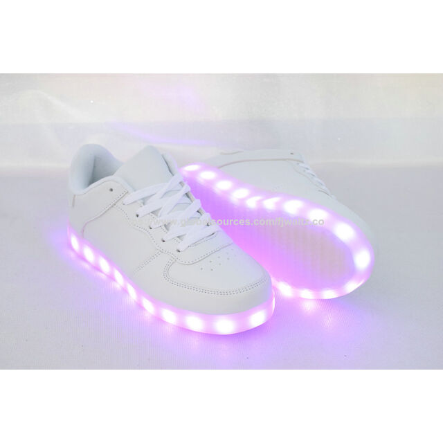 Children LED shoes, custom lace up injection shoes with LED on sole anti slip casual shoe