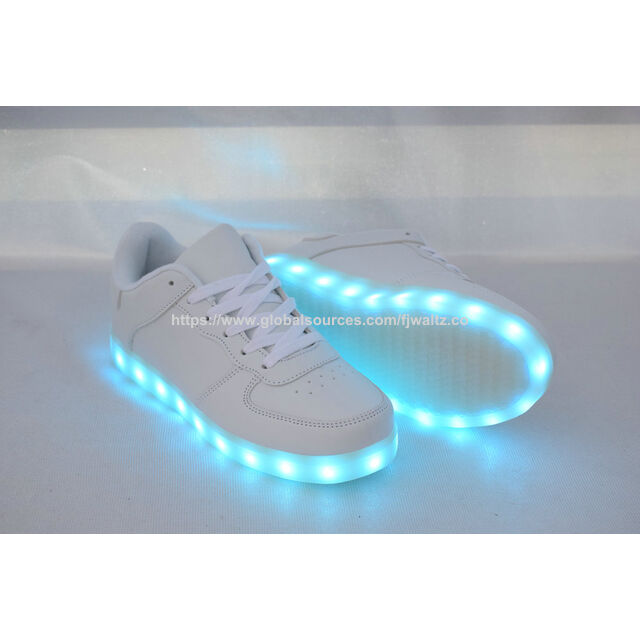 Children LED shoes, custom lace up injection shoes with LED on sole anti slip casual shoe