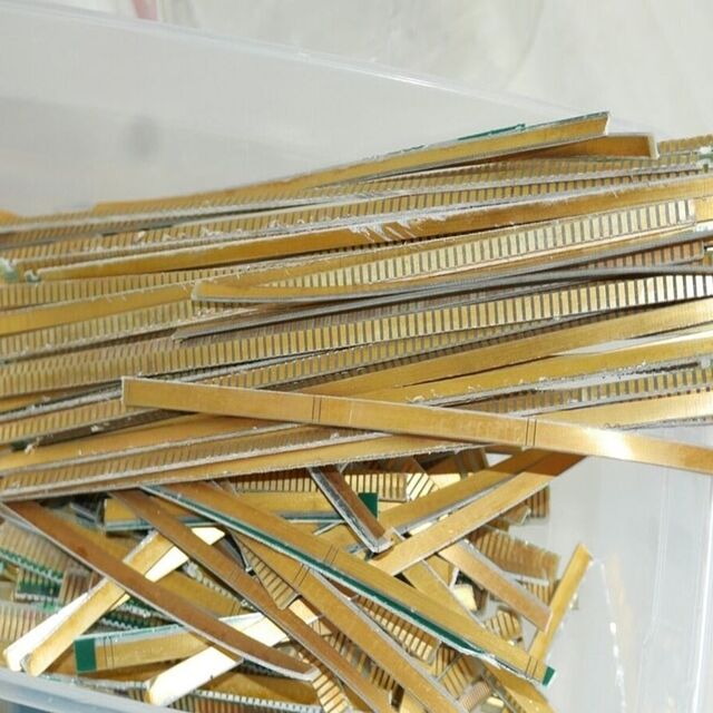 Top Recycled Grade High Gold Yield Trimmed Computer Gold Ram Fingers Scrap / Wholesale Price Rams with Free International Shipping