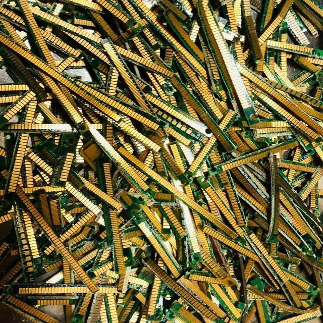 Top Recycled Grade High Gold Yield Trimmed Computer Gold Ram Fingers Scrap / Wholesale Price Rams with Free International Shipping