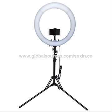 standing selfie light