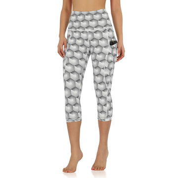 athletic capris with pockets