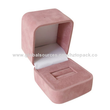 plastic ring box