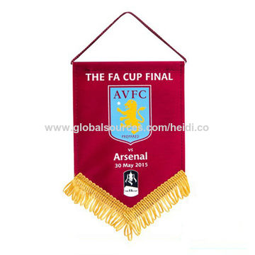China Custom High Quality Triangle Satin Fabric Embroidered