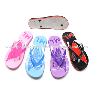 women's fashionable flip flops