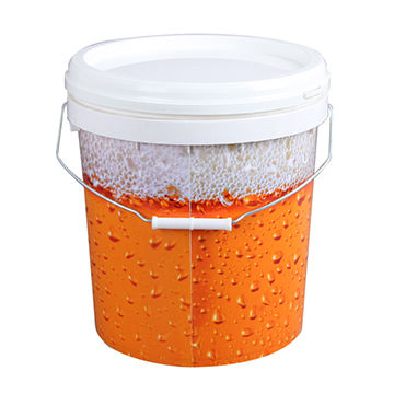 10 litre plastic buckets with lids