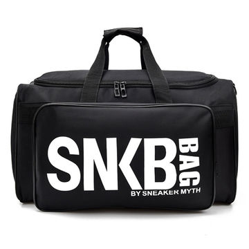 gym bag with sneaker compartment