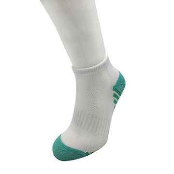 seamless trainer socks