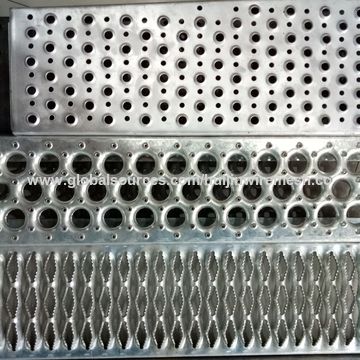 China Galvanized Anti Slip Metal Safety Stair Treads From Hengshui