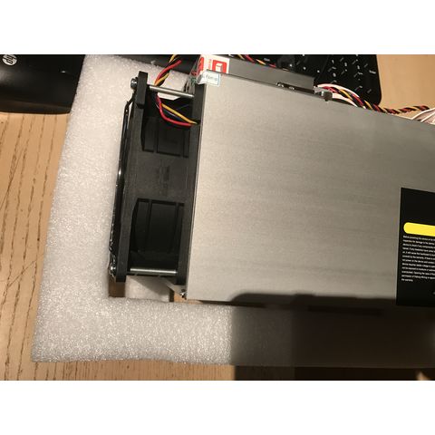 Canada Halong Mining Dragonmint T1 16th S Bitcoin Miner On Global Sources Bitcoin Miner Blockchain Miner Halong Miner