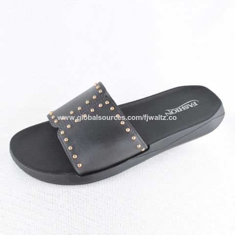 comfortable slide on sandals