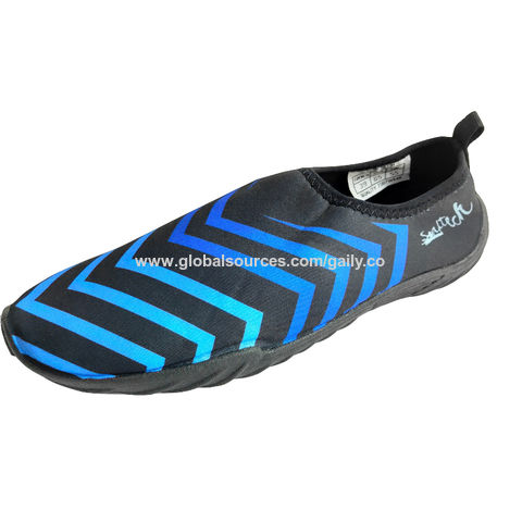 casual water shoes