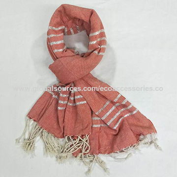 yarn-dyed scarf