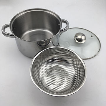 in pot colander