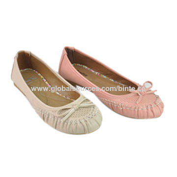 ladies flat ballet shoes