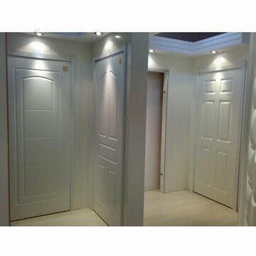 Engineered Wood Interior Door With White Lacquer Painting