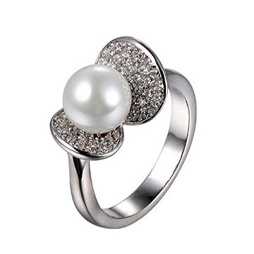 pearl finger ring design