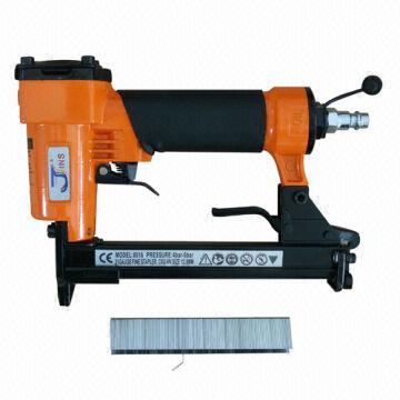 air nailer stapler gun