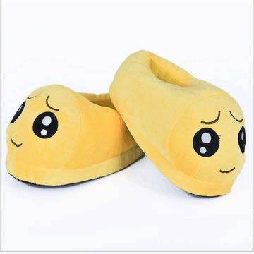 Politik score største China Emoji Crying Stuffed Plush Shoe Yellow Emoji Slippers Toy on Global  Sources,Animal Plush Toy,Plush Toy,Teddy Bear Plush Toy