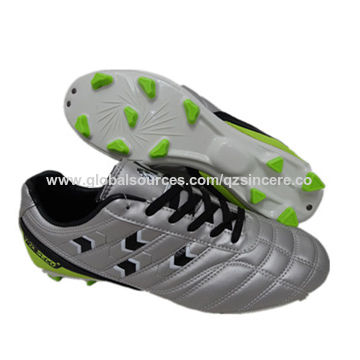football shoes under 300