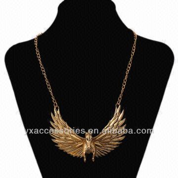 Wholesale Horse Chunky Statement Necklace In China Zqn002