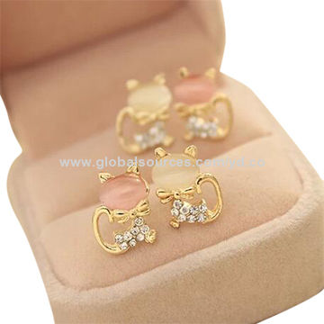 new design of gold earrings