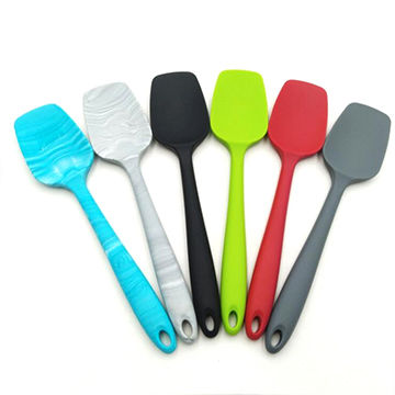 rubber scrapers & spatulas