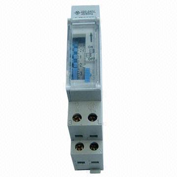 Electronic/modular timer switch, controls any electrical installation