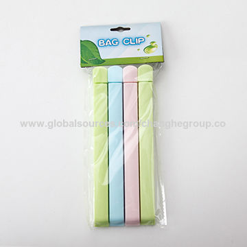 clips to close plastic bags