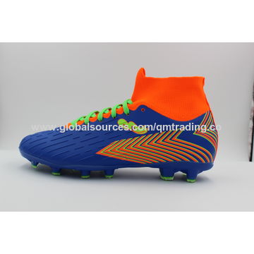 China Botas del fútbol profesional de los hombres encendido Global  Sources,zapato,zapatos del fútbol,zapatos del deporte