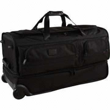 tumi split duffel