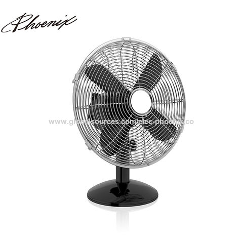 China Home Use Metal Desk Fan With 3 Speeds Office Use Table Fans