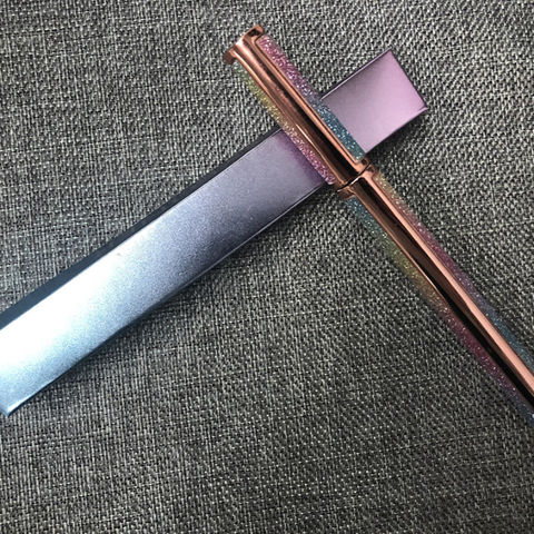 dynamic liquid eyeliner