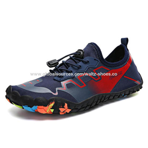 international sports shoes