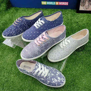 China Oem Design Logo Brand Women Low Price Denim Textile Printing Canvas Shoes Factory On Global Sources Women Shoes Canvas Shoes Casual Shoes