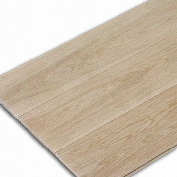 Solid Wood Flooring With Aluminum Oxide Finish And 7 Layer Coating