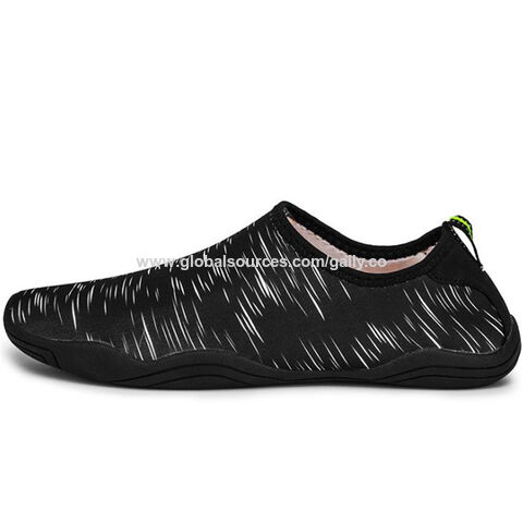 barefoot aqua shoes