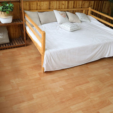 China Hot Wood Looking Waterproof Flooring Roll Vinyl Pvc Waterproof Flooring Roll Vinyl Pvc