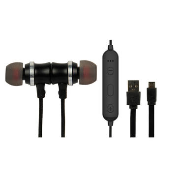 running with noise cancelling headphones