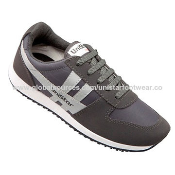 gents sports shoes