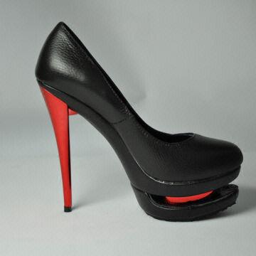 black and red shoes ladies