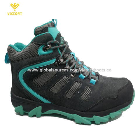 womens mountaineering boots