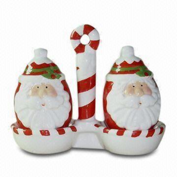 christmas salt and pepper shakers