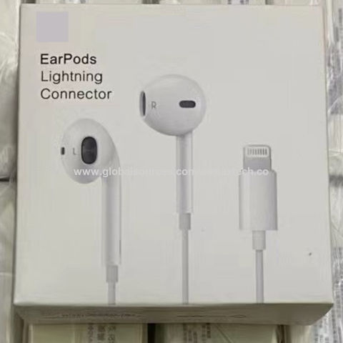 apple earpods with plug