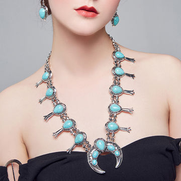 China Bohemia Turquoise Western Chunky Moon Necklace Earring Set China Bohemia Turquoise Western Chunky Moon Necklace Earring Set Jewelry
