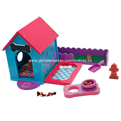 toy dog house